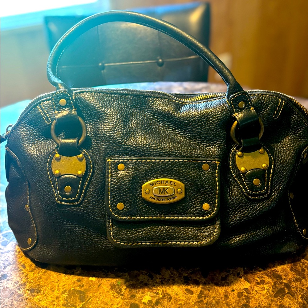 michael kors leather purse